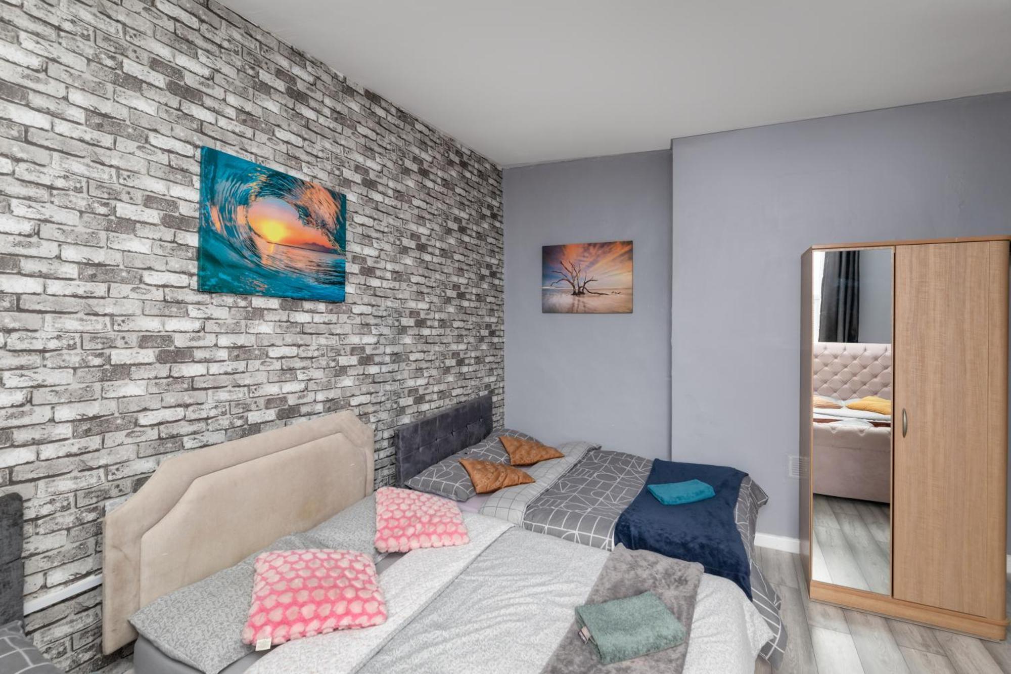 Newcastle City Centre Super Spacious Town House Free Parking And Wi-Fi 外观 照片