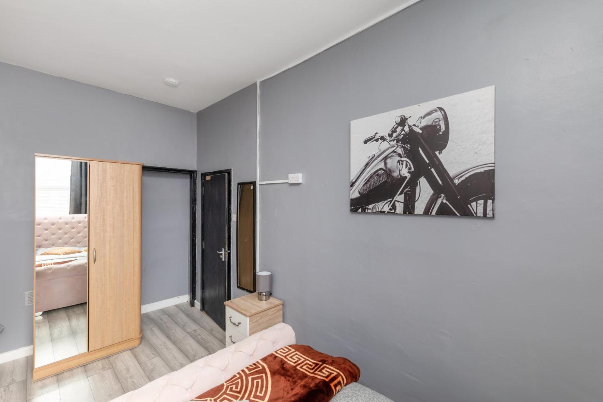 Newcastle City Centre Super Spacious Town House Free Parking And Wi-Fi 外观 照片